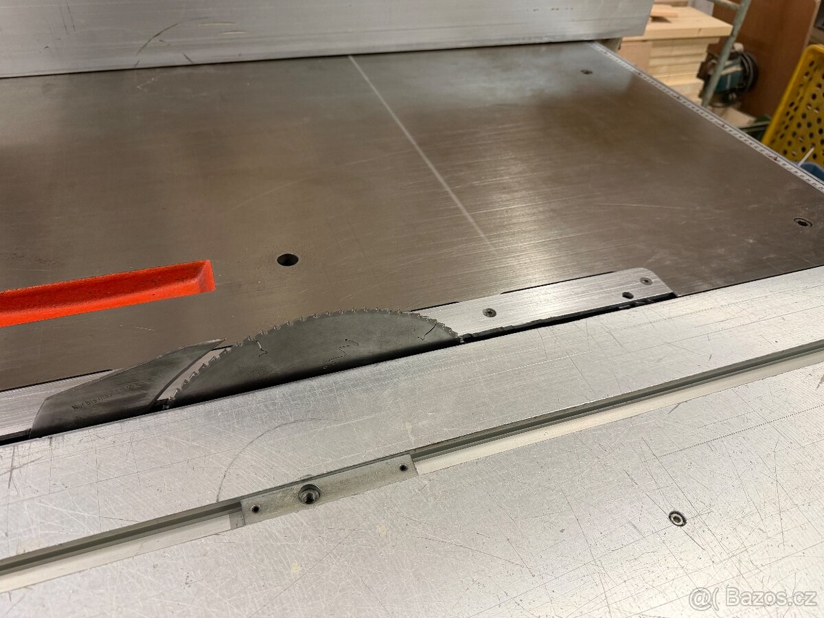 Formátovací pila s předřezem - 6