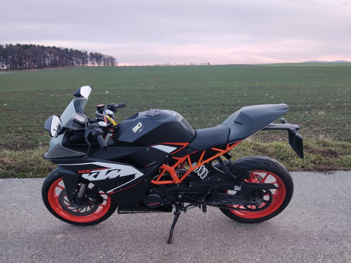 KTM RC 125 - 6