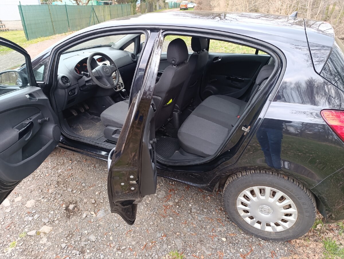Prodám Opel Corsa 1.2 benzin - 6