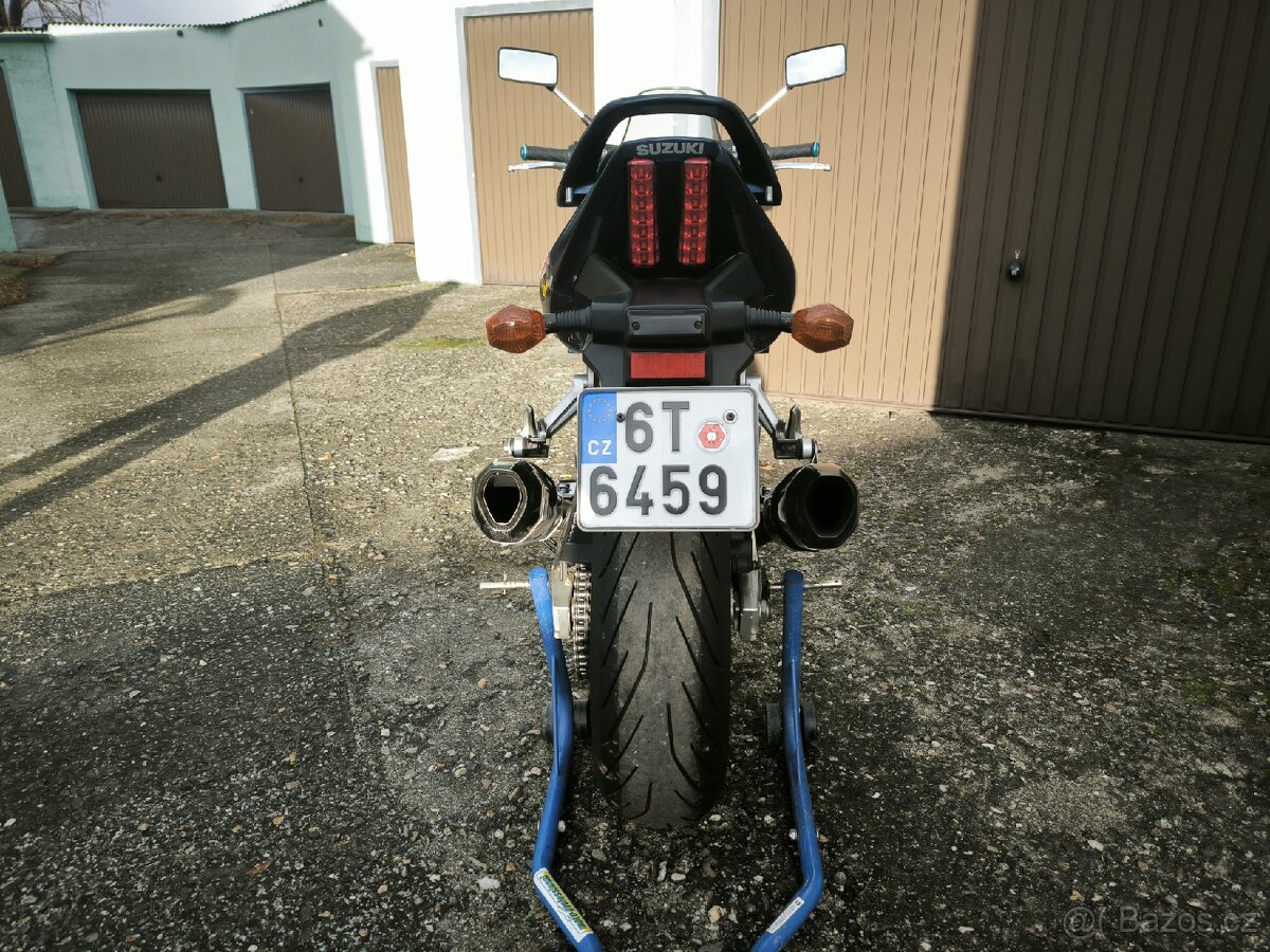 Suzuki sv 1000 - 6