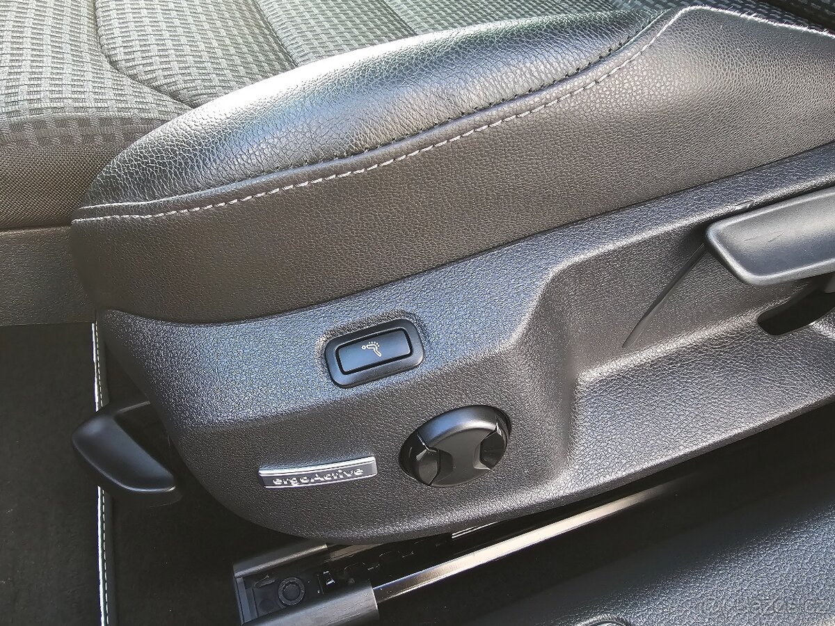 Golf VII 1,4TSi 90KW Highline 2014 NAVI, DAC, ALU, STK - 6