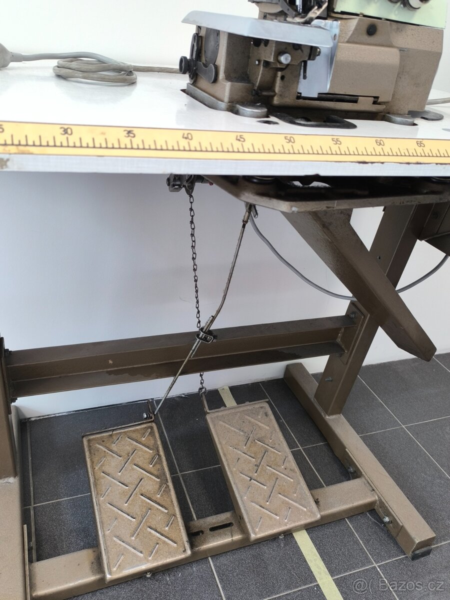 Průmyslový šicí stroj - 6