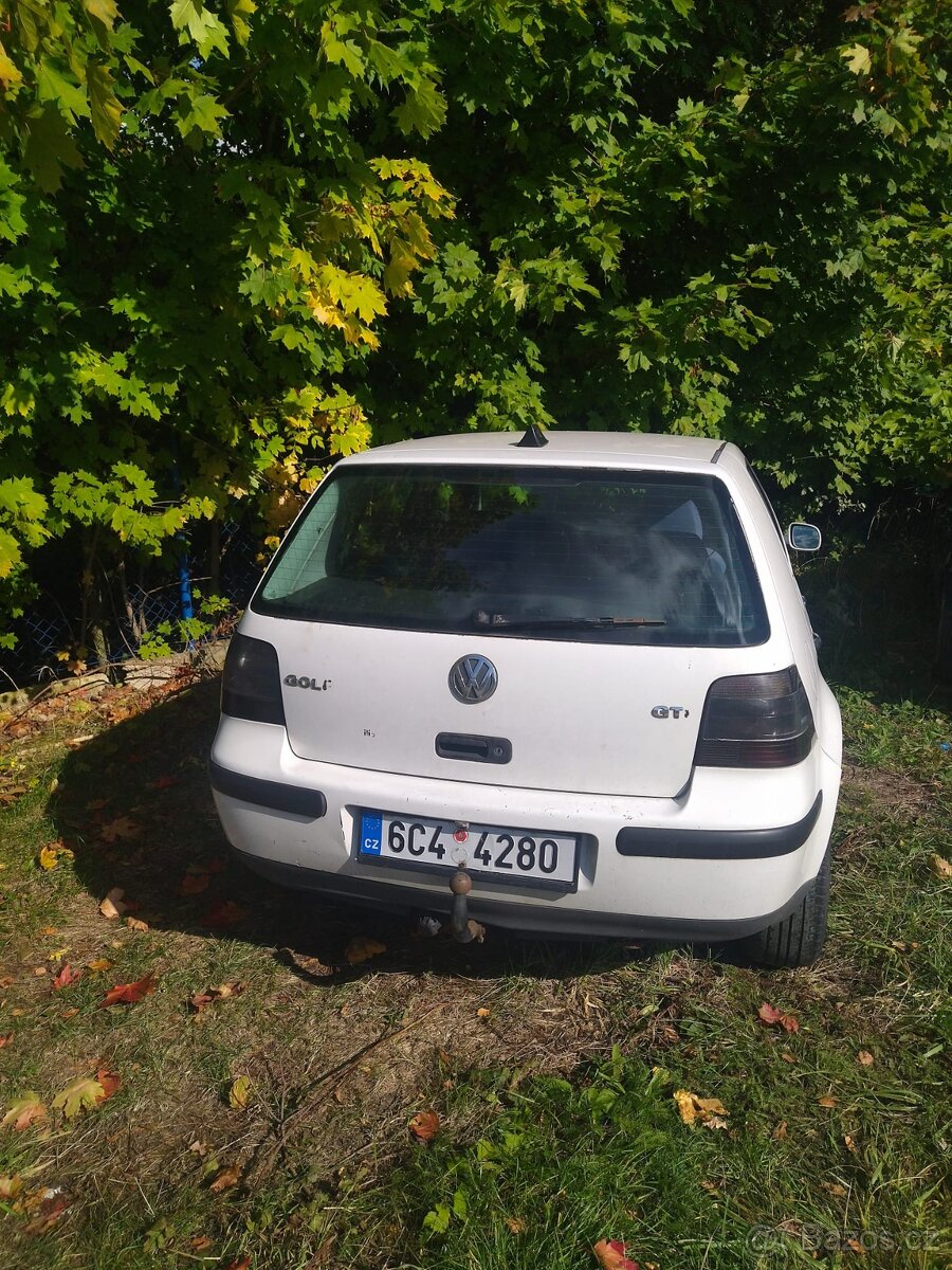 golf 4 na opravu - 6