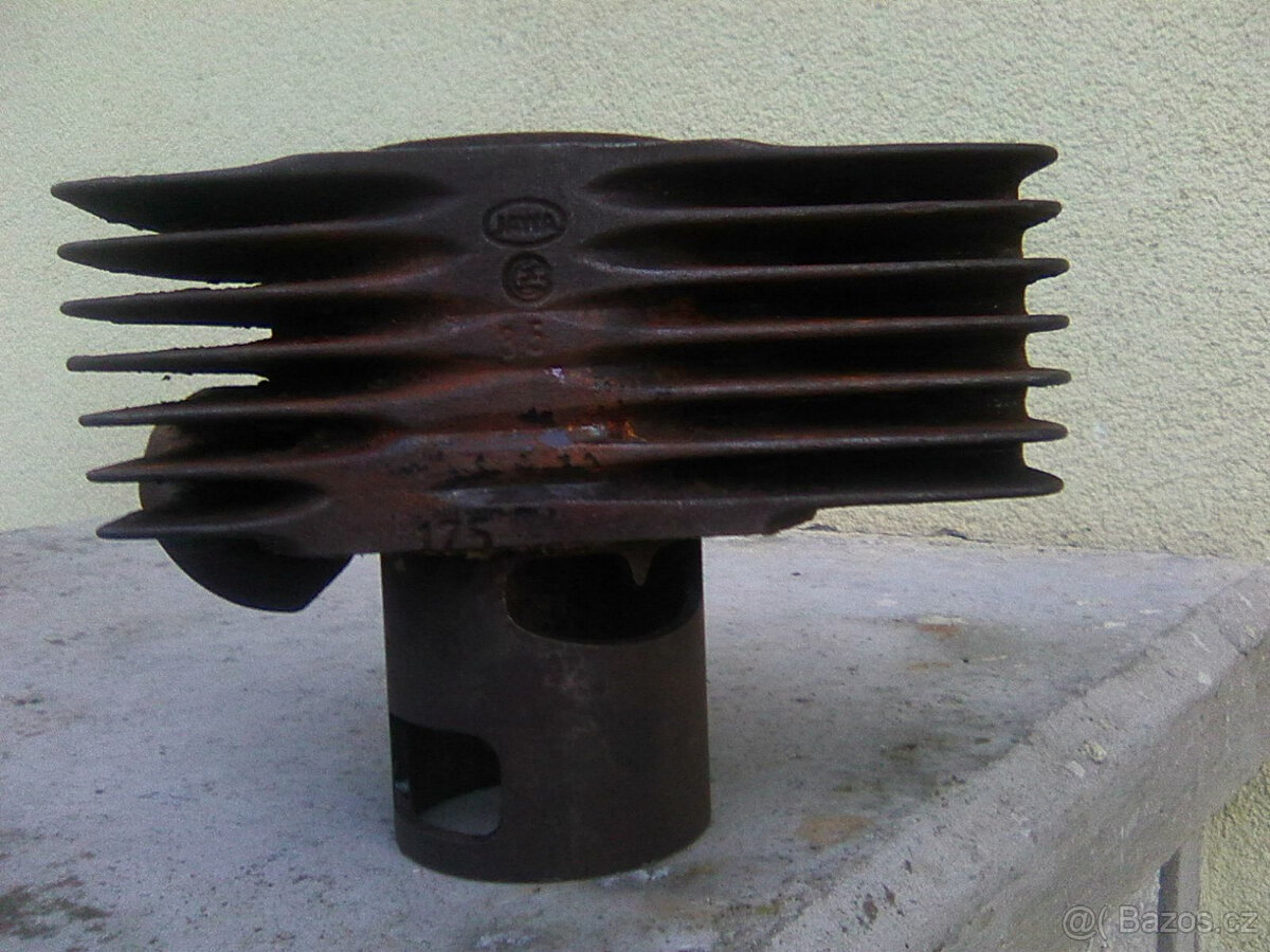 Jawa 350/634 - válce,otáčkoměr,blinkry a vypínač spojky - 6