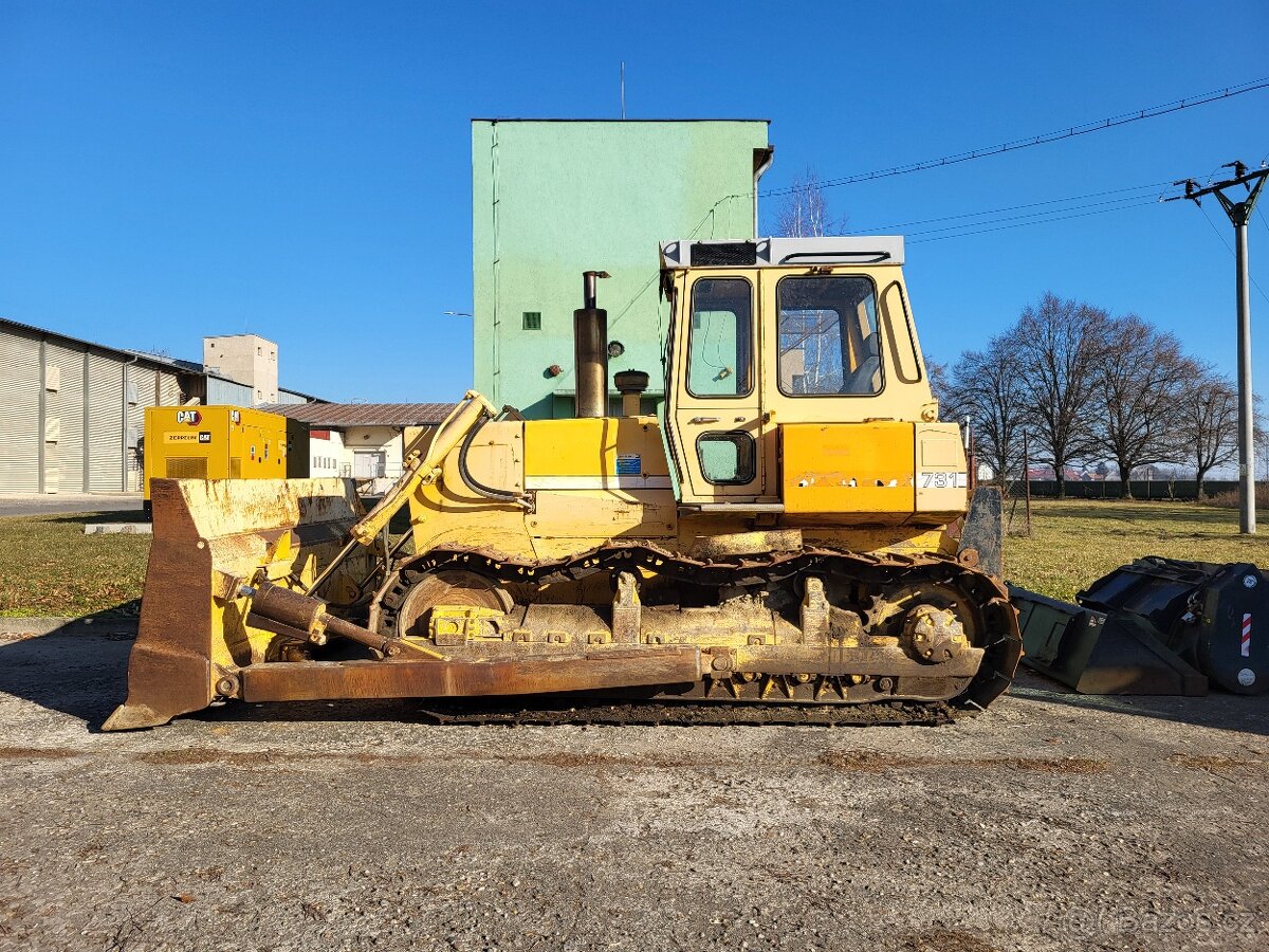 Buldozer Liebherr PR 731C-L motor BĚŽÍ, DPH - 6