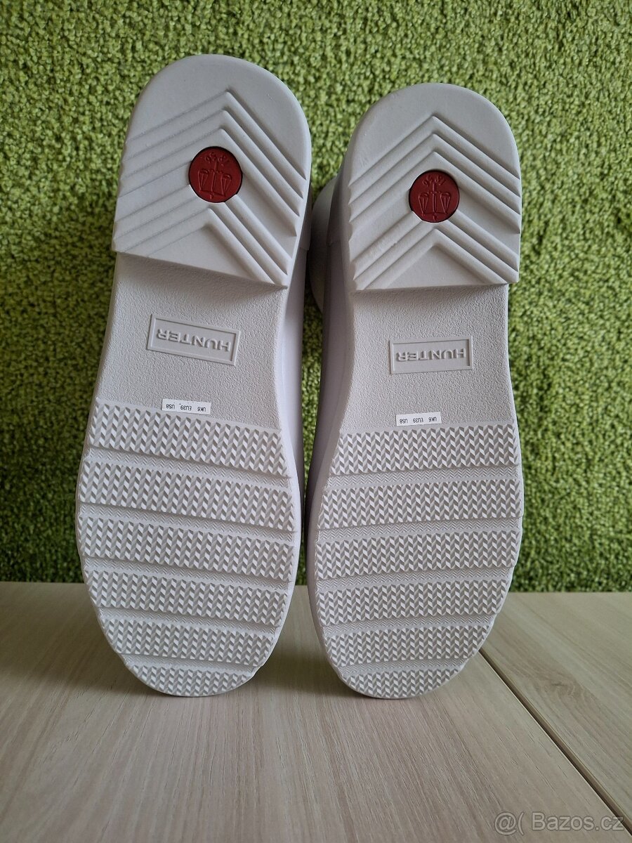 NOVÉ GUMÁKY, zn. HUNTER - 6