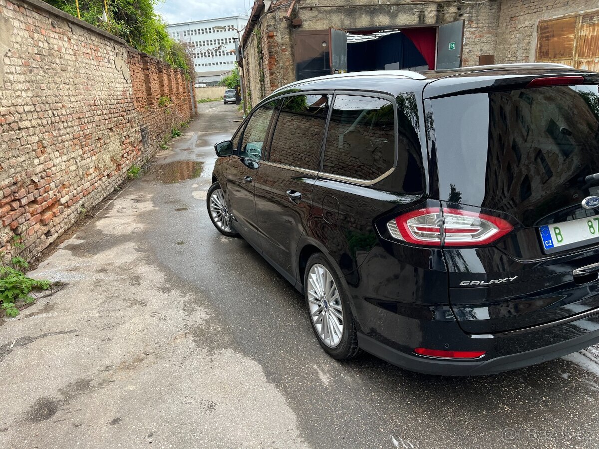 Ford Galaxy Titanium 2.0TDCI 4x4 manuál - 6