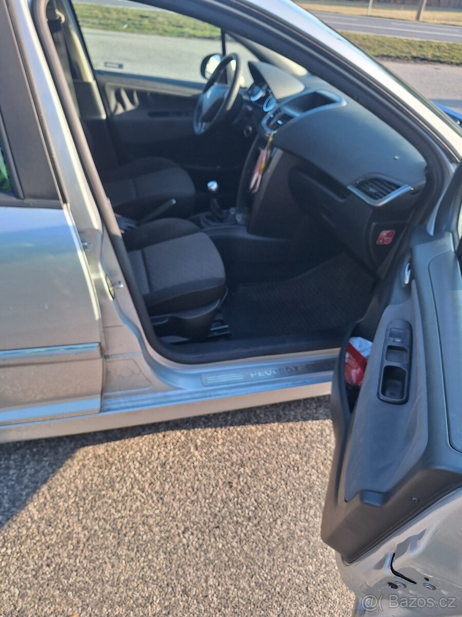 Peugeot W 207 kombi - 6