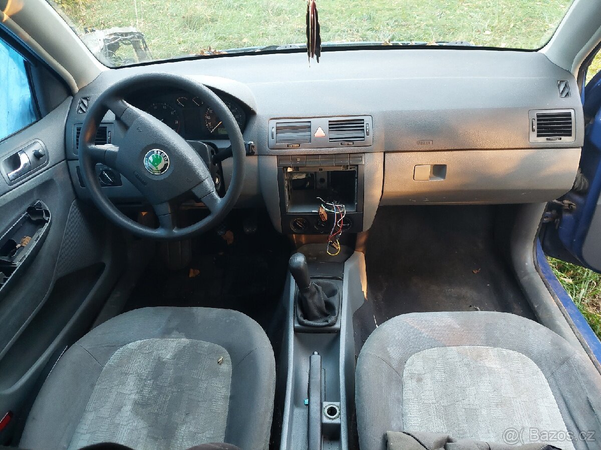 Škoda Fabia díly - 6