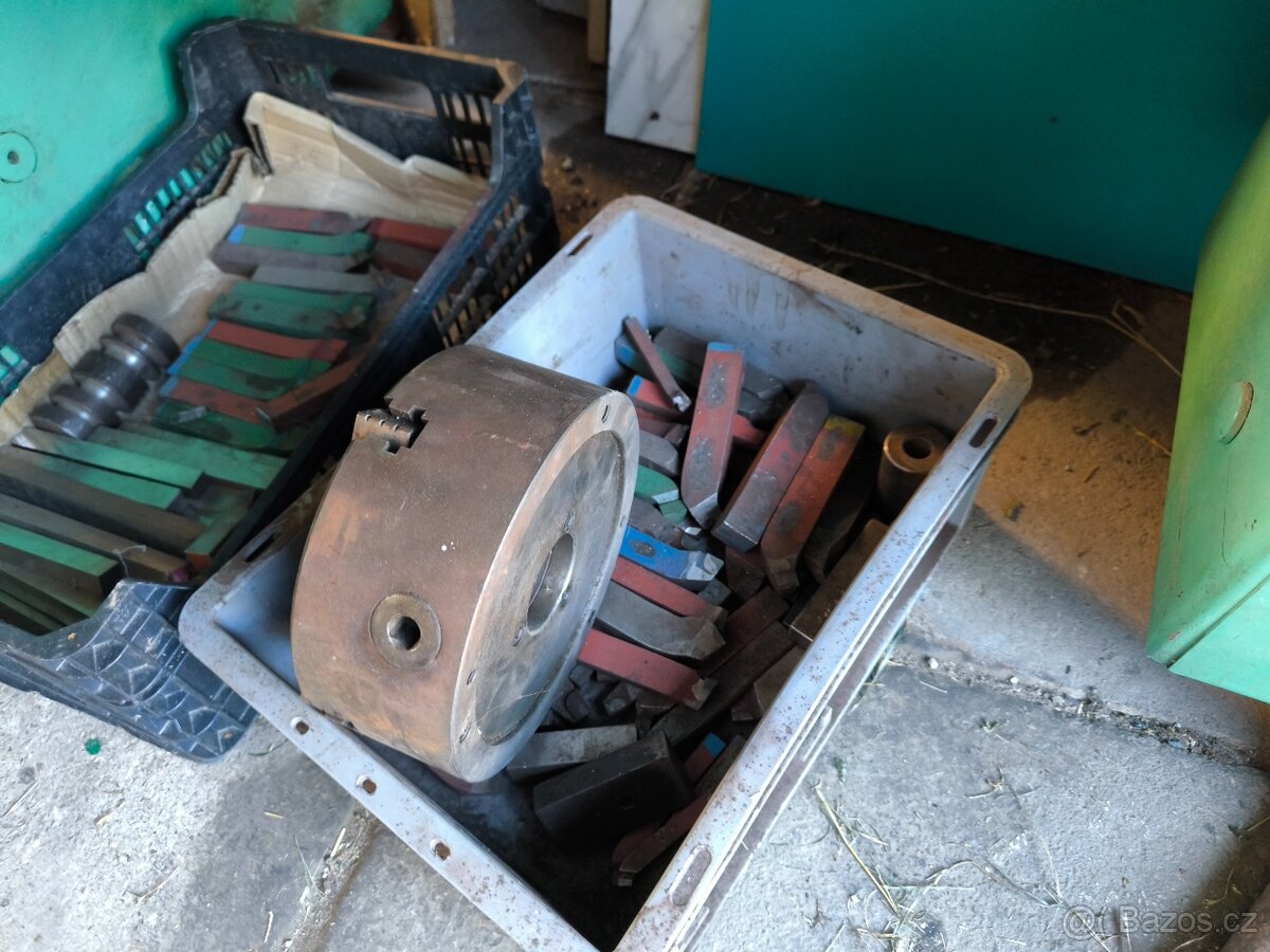 Soustruh SV16 - 6