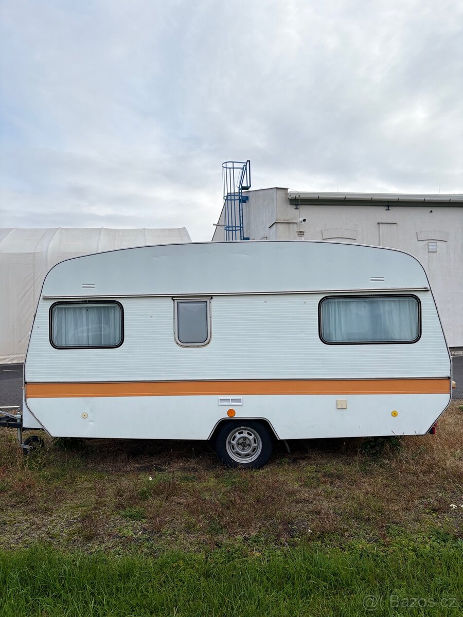 Karavan Wilk - sport 435 - 6