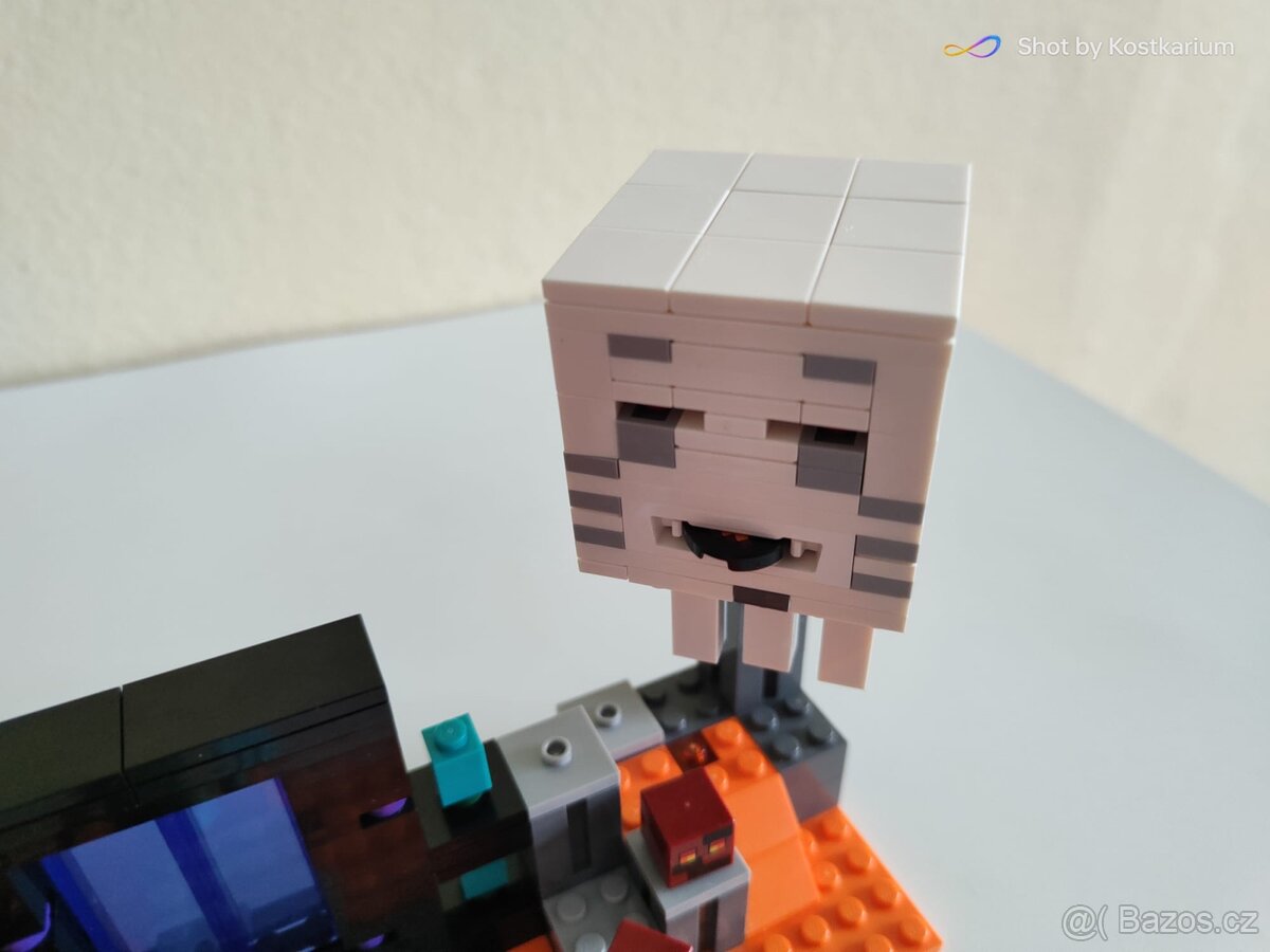 Lego set 21255 - 6