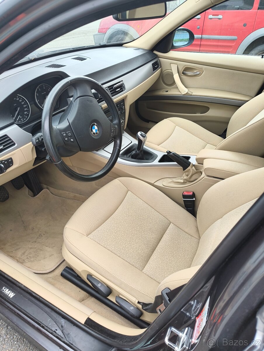 BMW 318i - 6