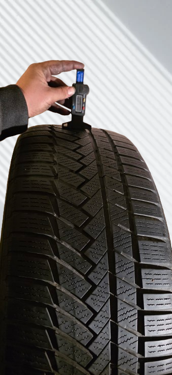 235/55/19 + 255/50/19 Continental, zimní pneumatiky. Dobírka - 6