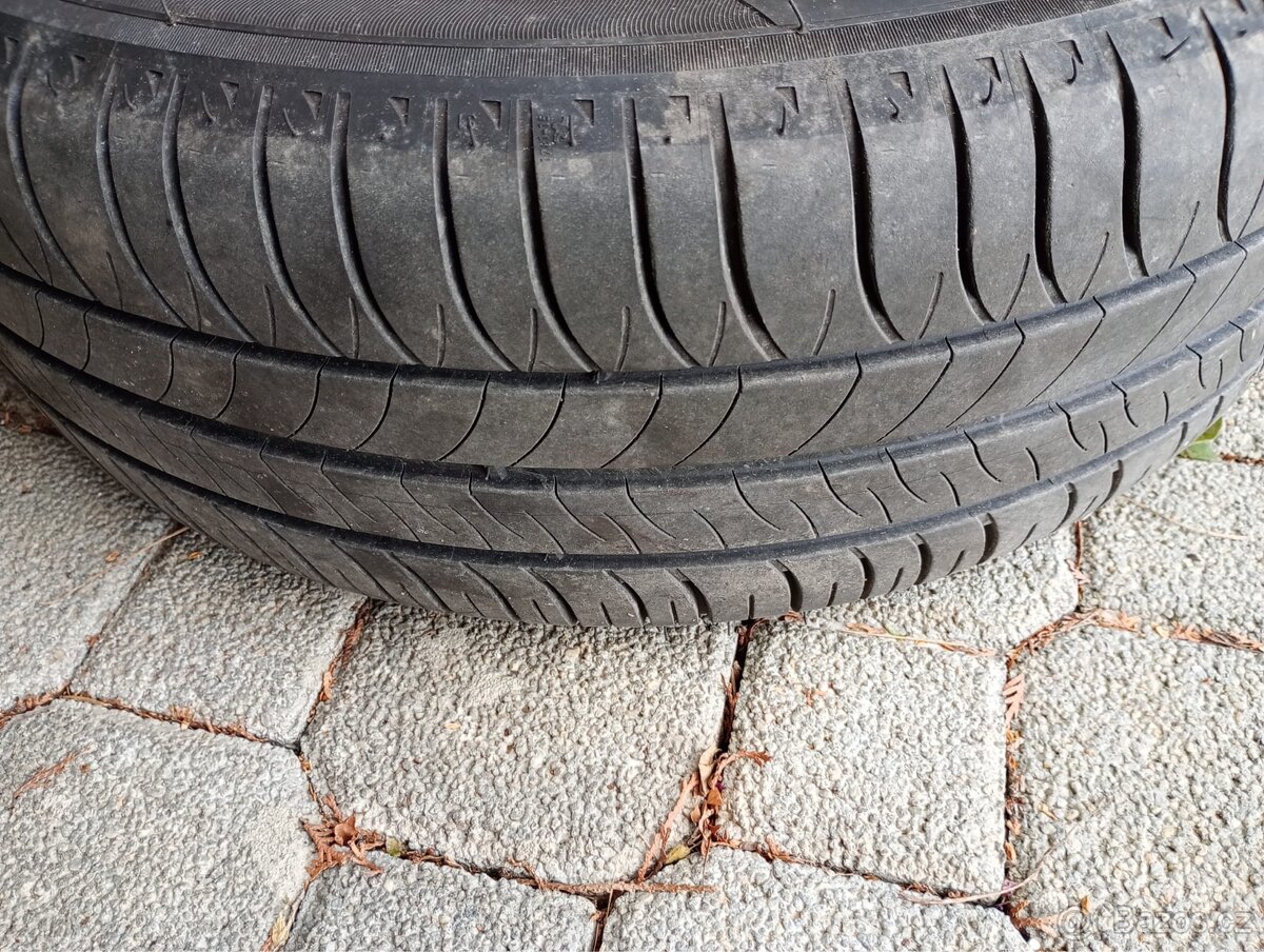 Sada kol+ letních pneumatik dacia duster - 6