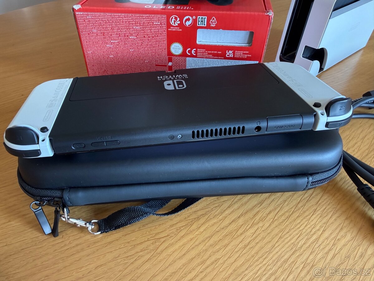 Nintendo Switch OLED - 6