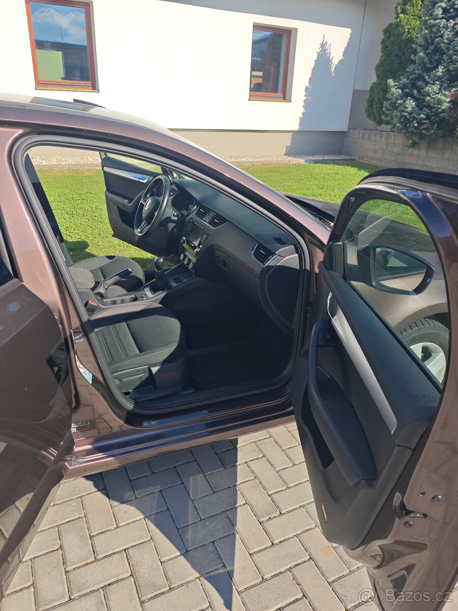 Škoda Octavia Ambition 1,4 TSI - 6