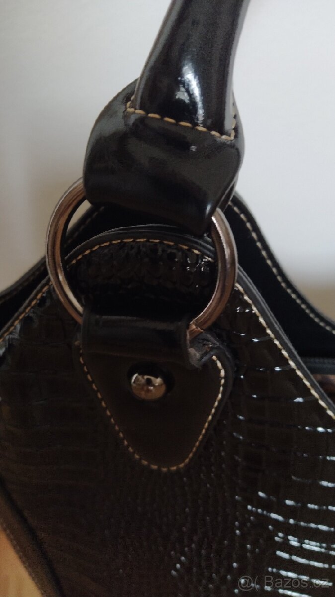 Kabelka černá lesklá značka Jenny Fairy - 6