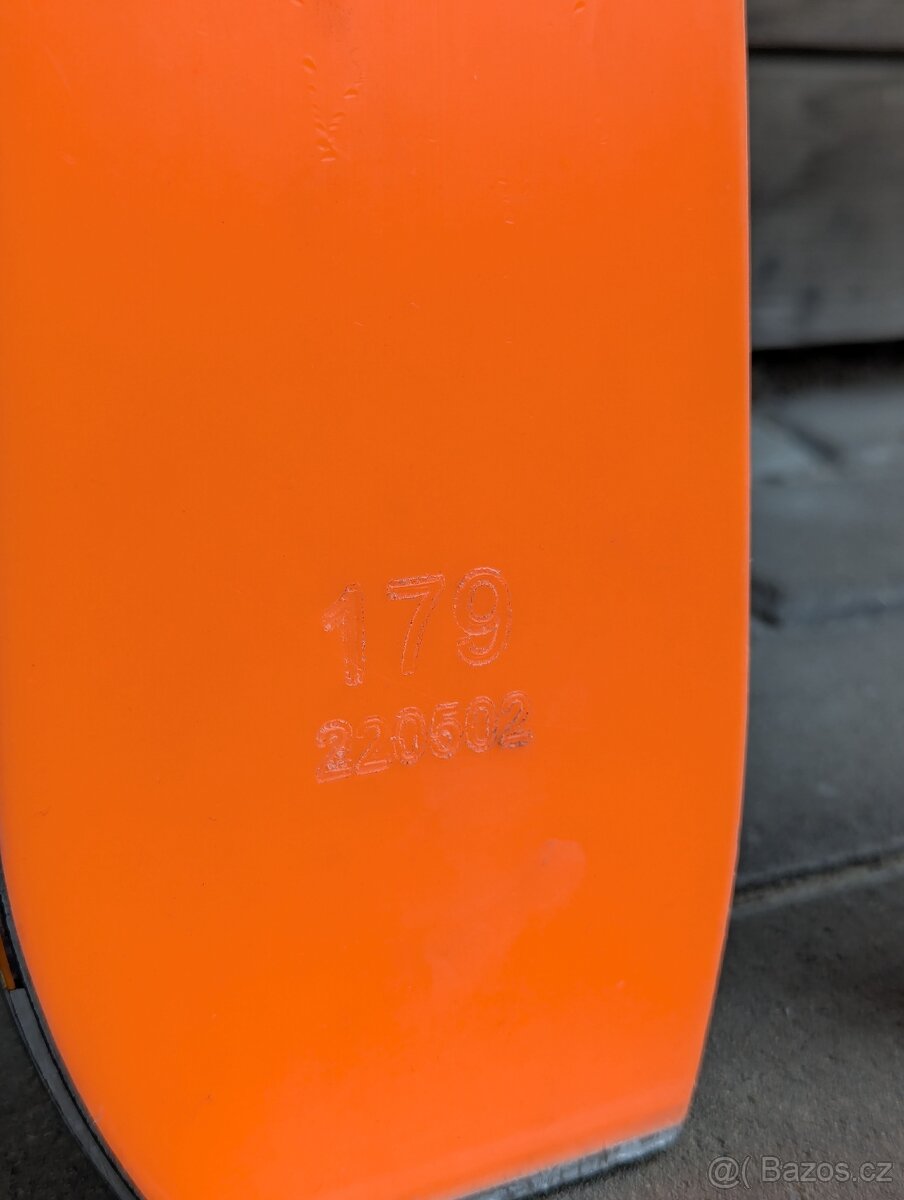 Prémiové švýcarské lyže AK ORANGE POP, 179cm, 2023 - 6