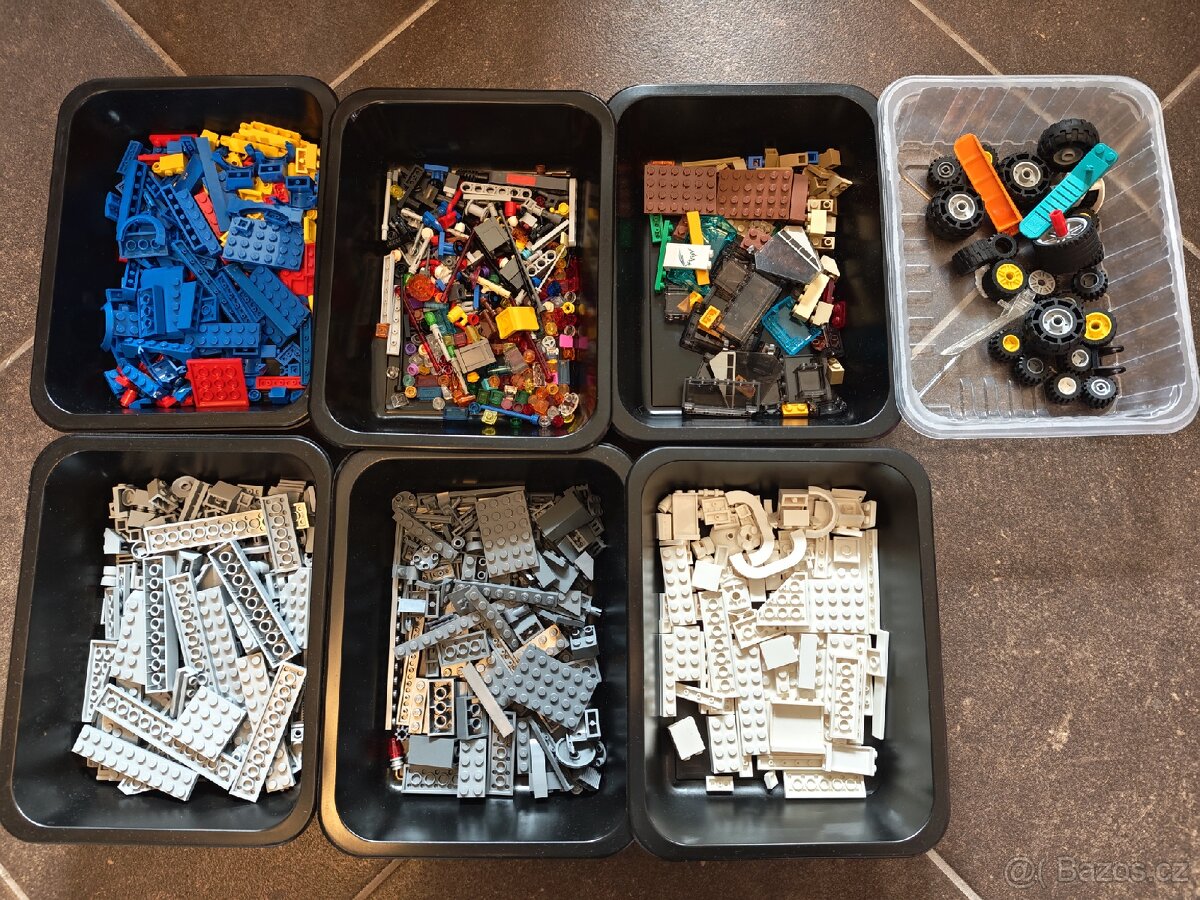 Lego stavebnice - 6