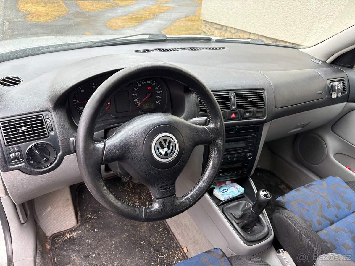 VW Golf 4 tdi STK 10/27 - 6