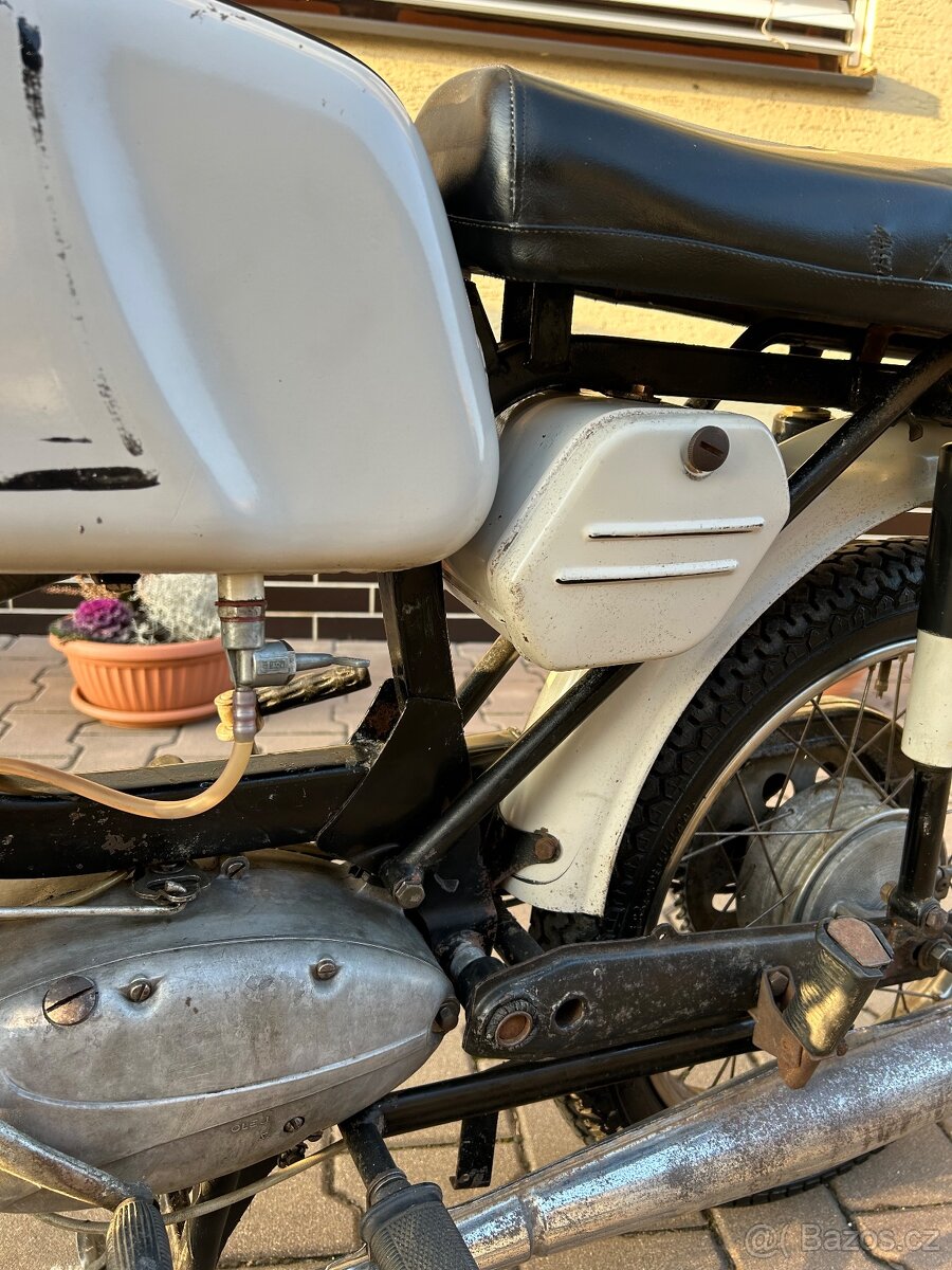 Jawa mustang - 6