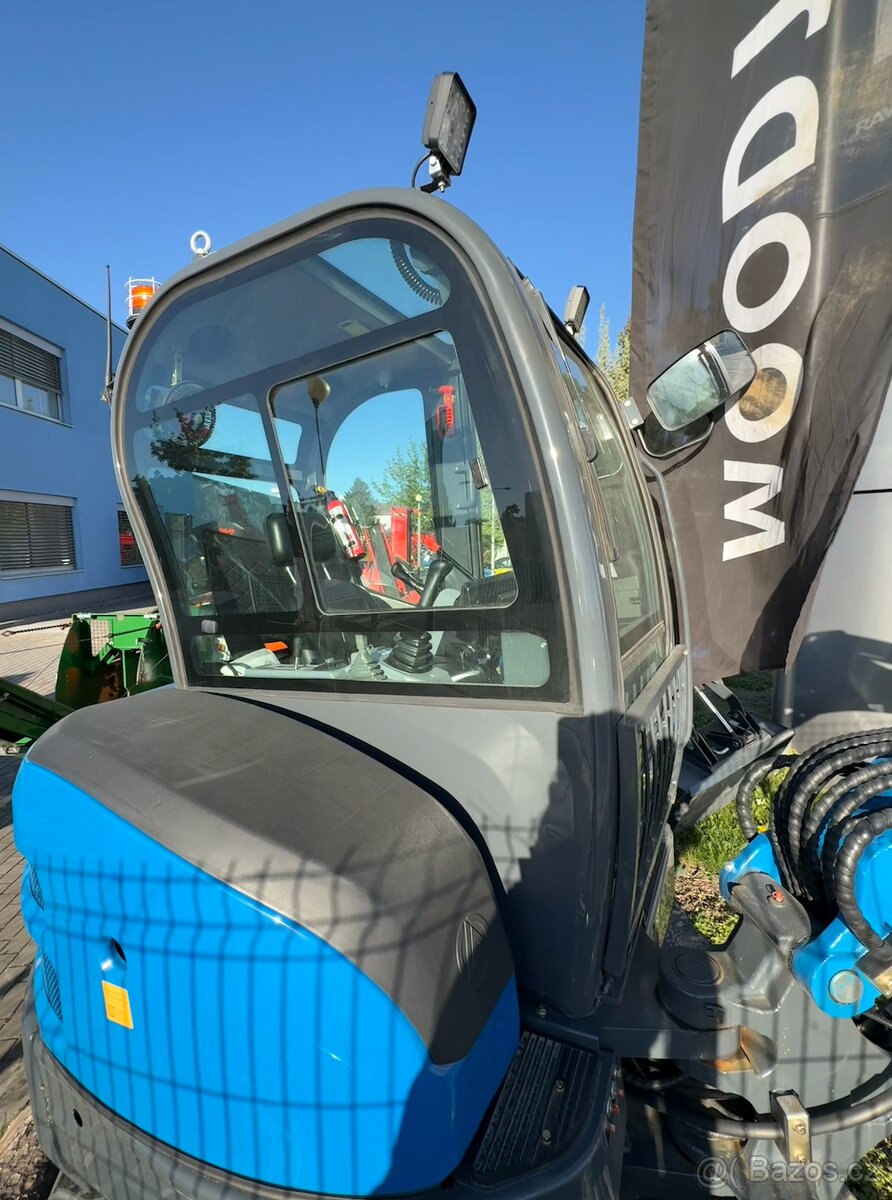 Minibagr RIPPA R32 PRO skladem Praha 4 - 6