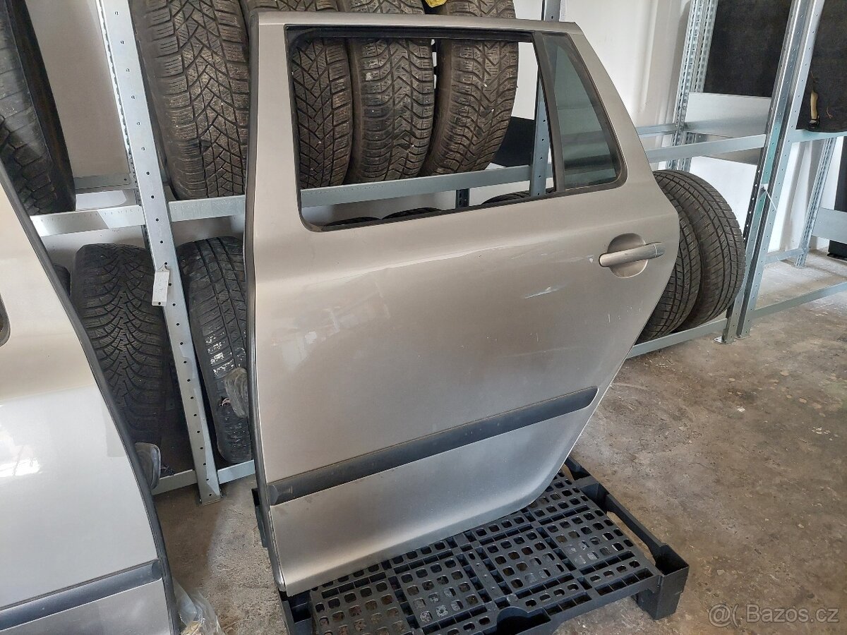 Dveře Octavia 2 barva 9910 + 9463 + 9202 + 9901 - 6