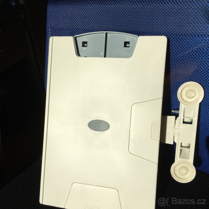 Držák dokumentů k uchycení na monitor počítače - 6