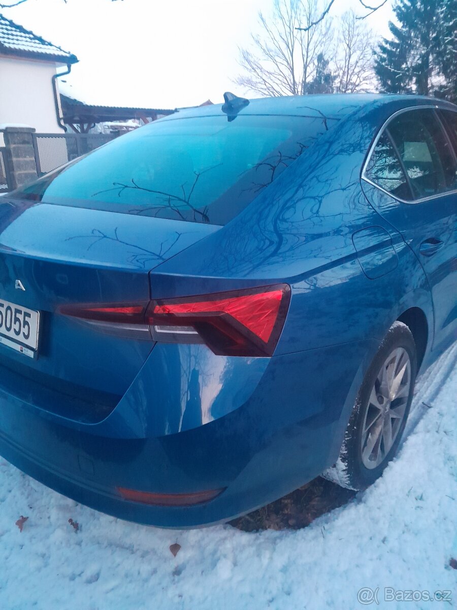 ŠKODA OCTAVIA IV 2.0TDI 110KW STYLE - 6