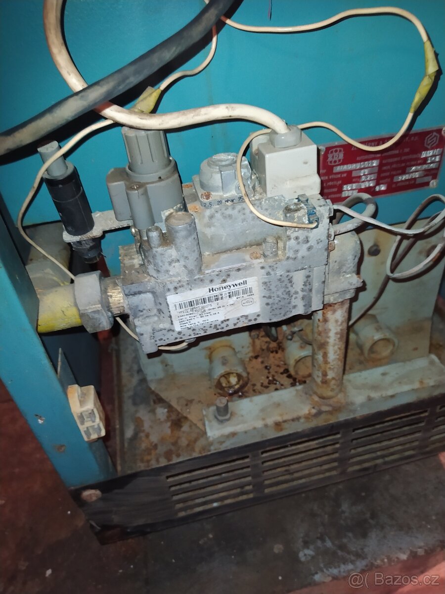 Plynový kotel Viadrus G 23 na ND - 6