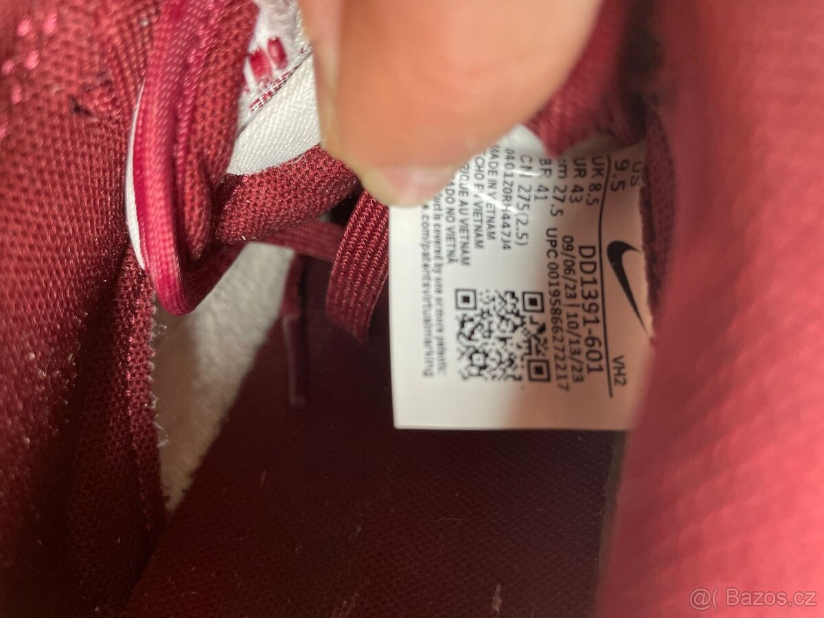 Snykz - Nike Dunk Low "Team Red" - 6