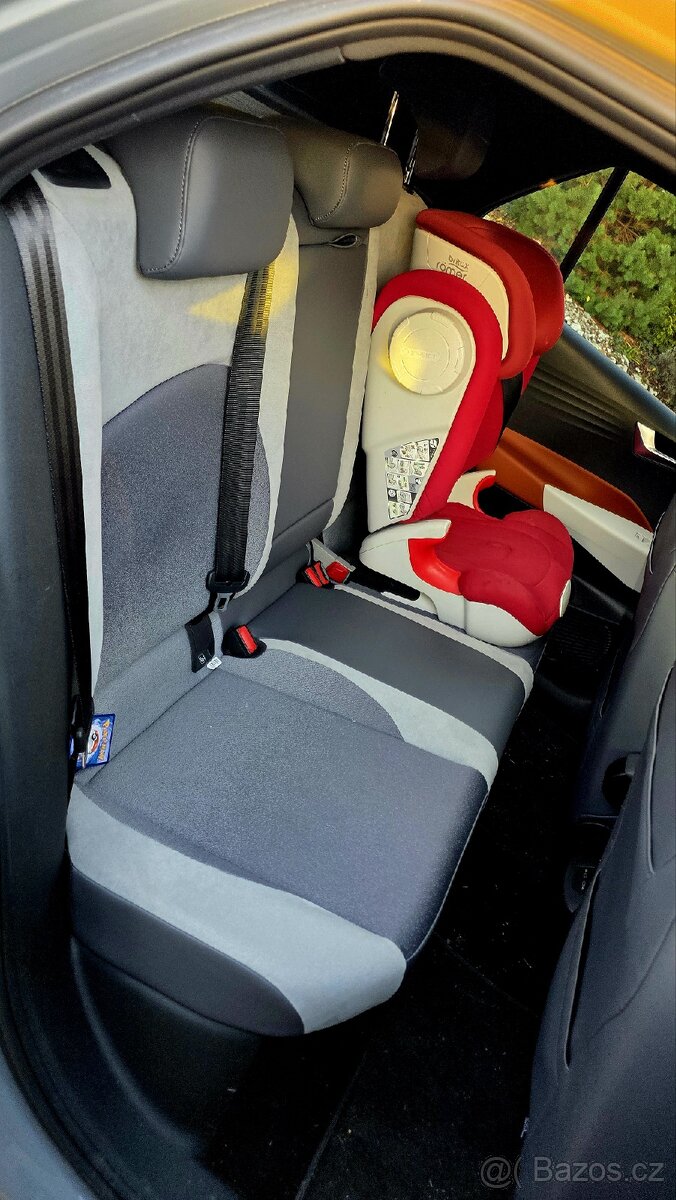 ID.3 zajímavá výbava, auto je jako nové - 6