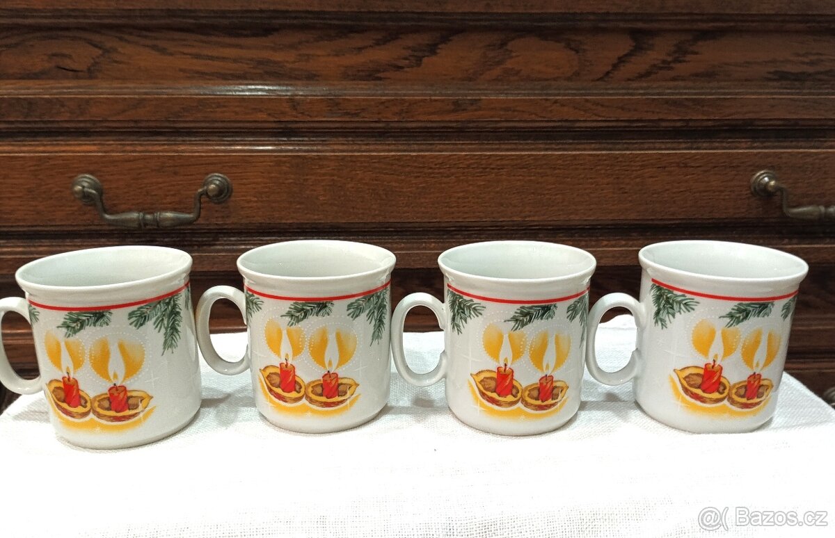 Porcelán s vánočním motivem - dózy, hrníčky - 6