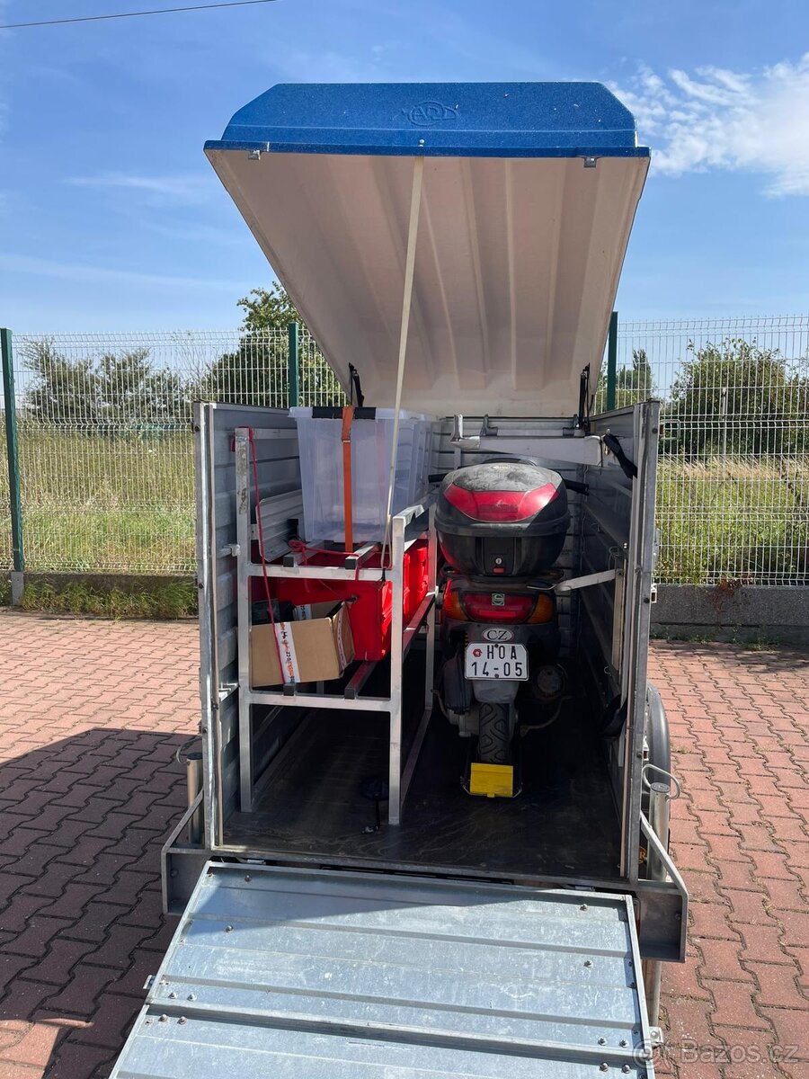 Speciální nákladní přívěsný vozík - 6