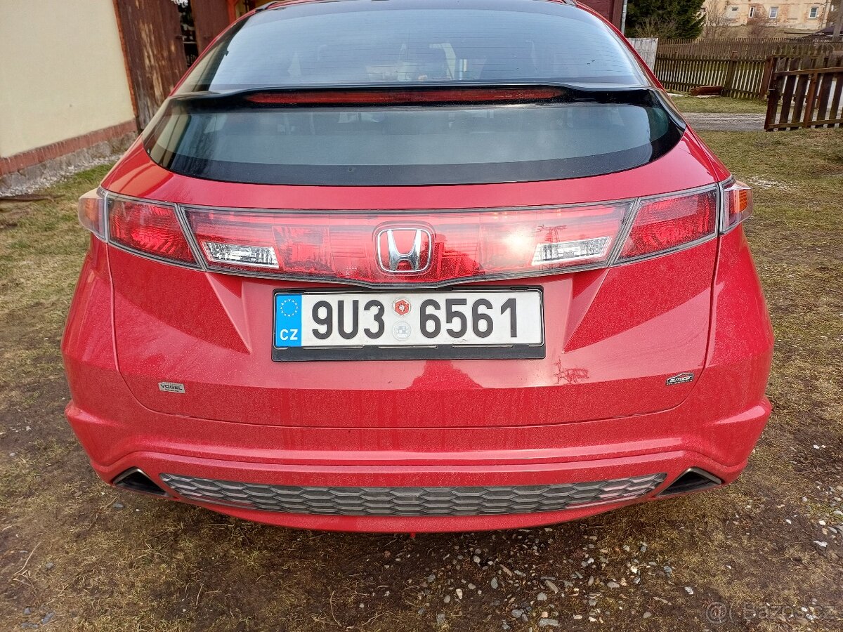 Honda civic 1.8 ivtec 103kw - 6