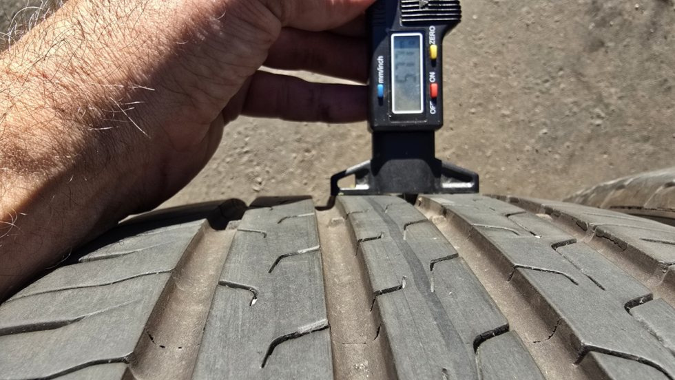 Letní pneu 225/45/18 Continental - 6
