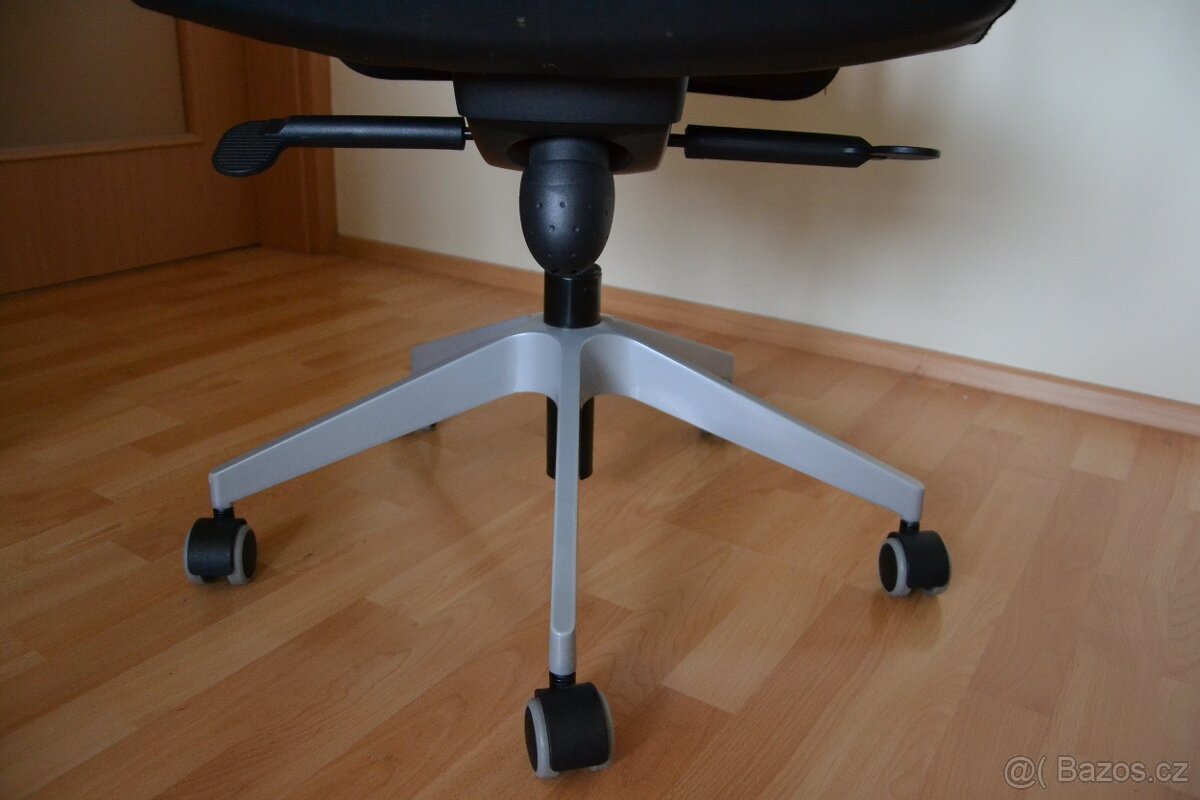 Kancelářská židle Ikea Markus PC 4.490,- ZÁRUKA - 6