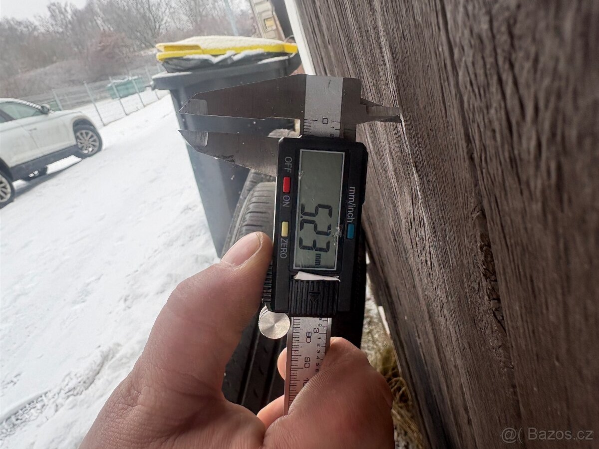 Goodyear efficientgrip 225/55 R19 99V - 6