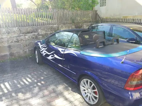 Opel astra cabrio 2,2 16V - 6