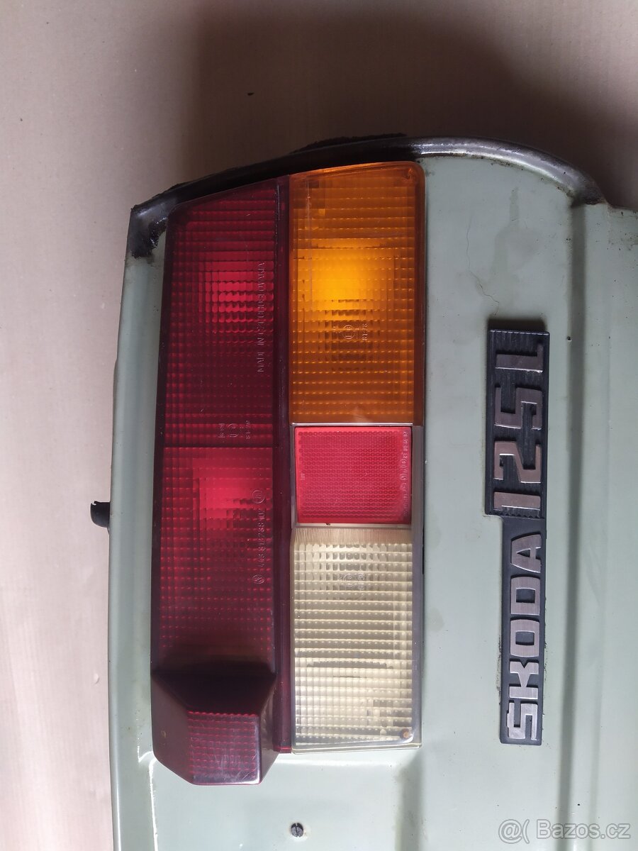Zadní čelo Škoda 125 - 6