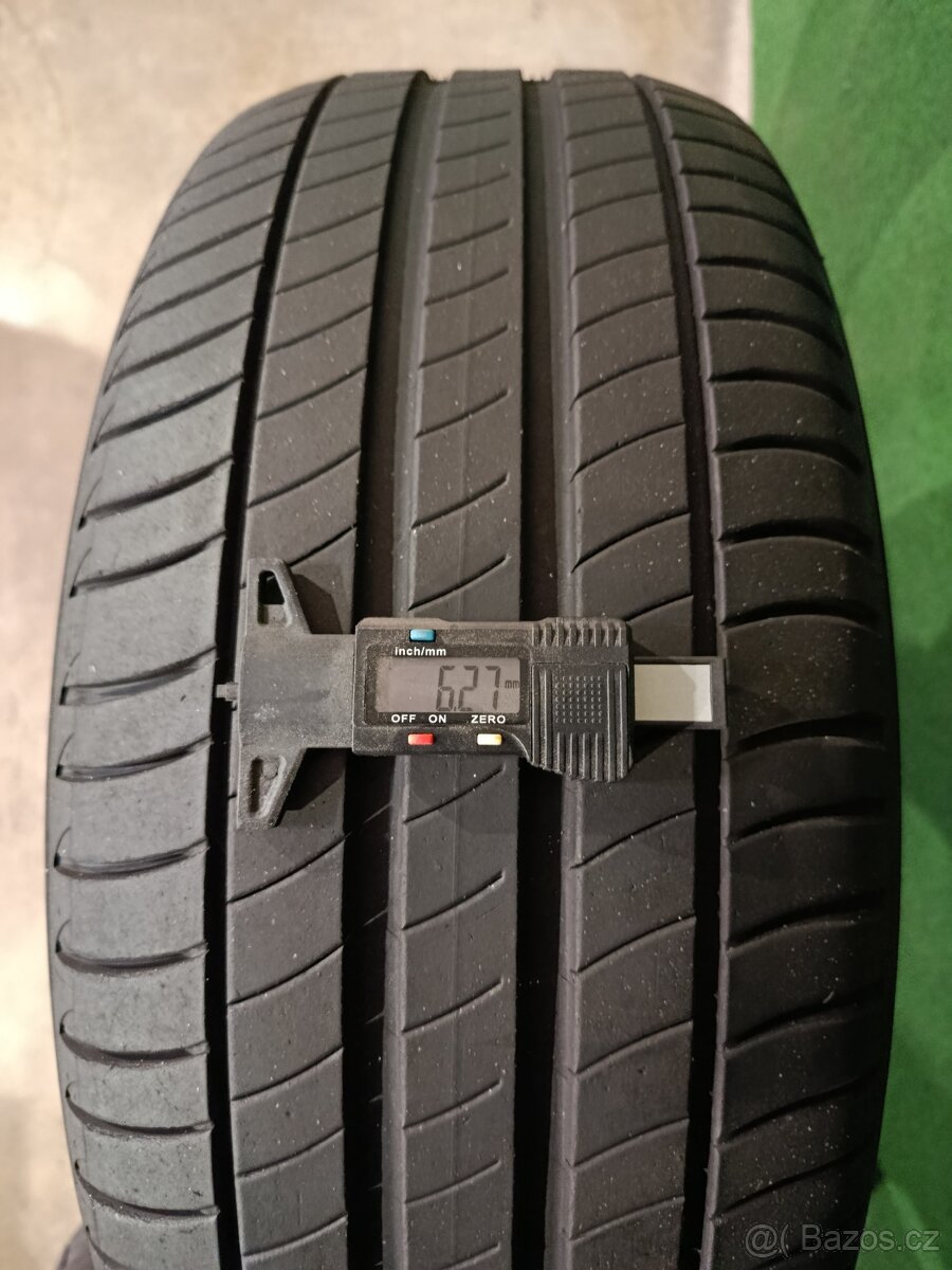 4ks letni 215/50/18 Michelin - 6