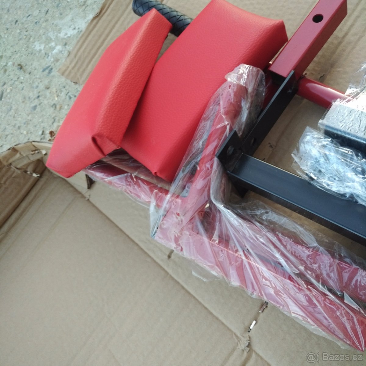 hrazda bradla cviceni na zed brisni 2v1 multifunkc - 6