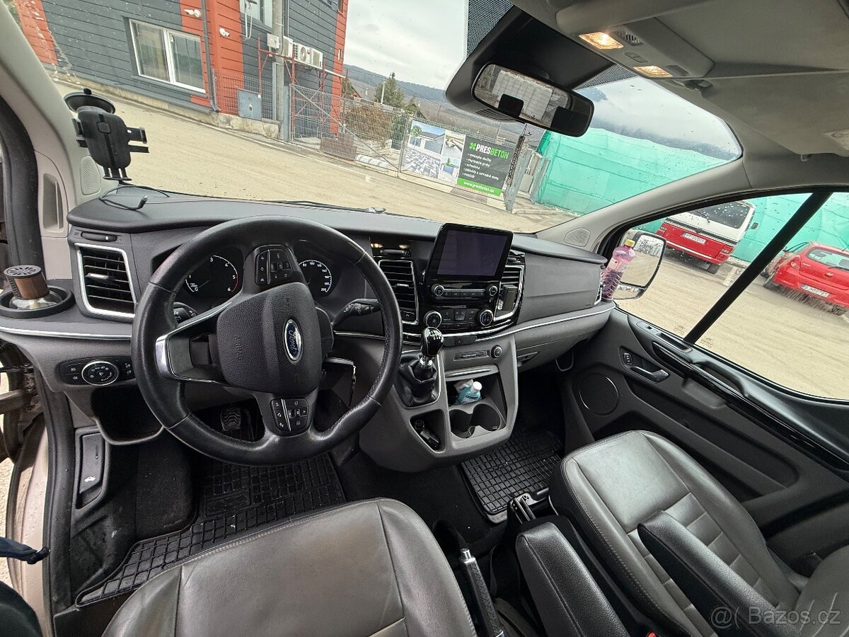 Ford Turneo Custom - 6