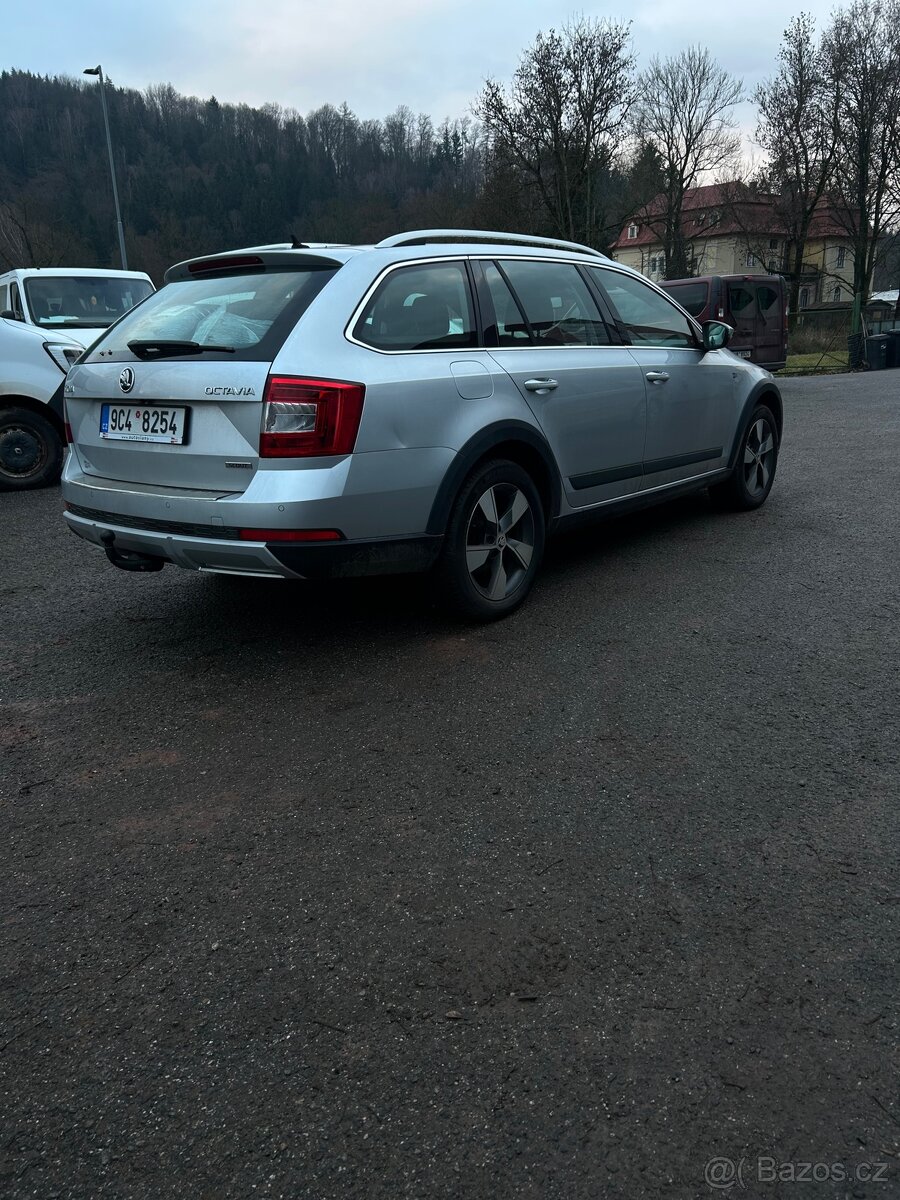 Škoda Octavia 3 (Scout) 4x4 DSG - 6