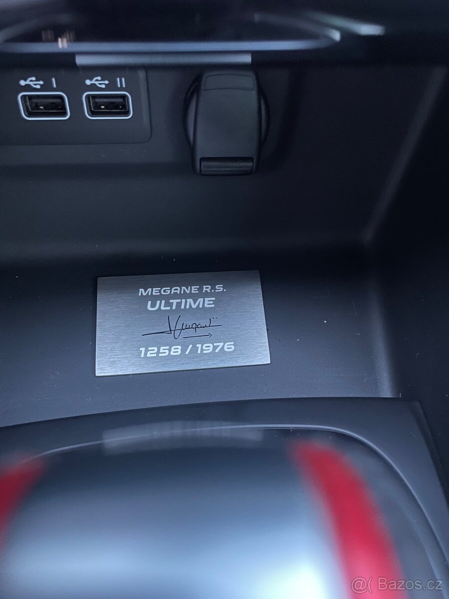 Renault Megane RS Ultime 1258/1976 - 6