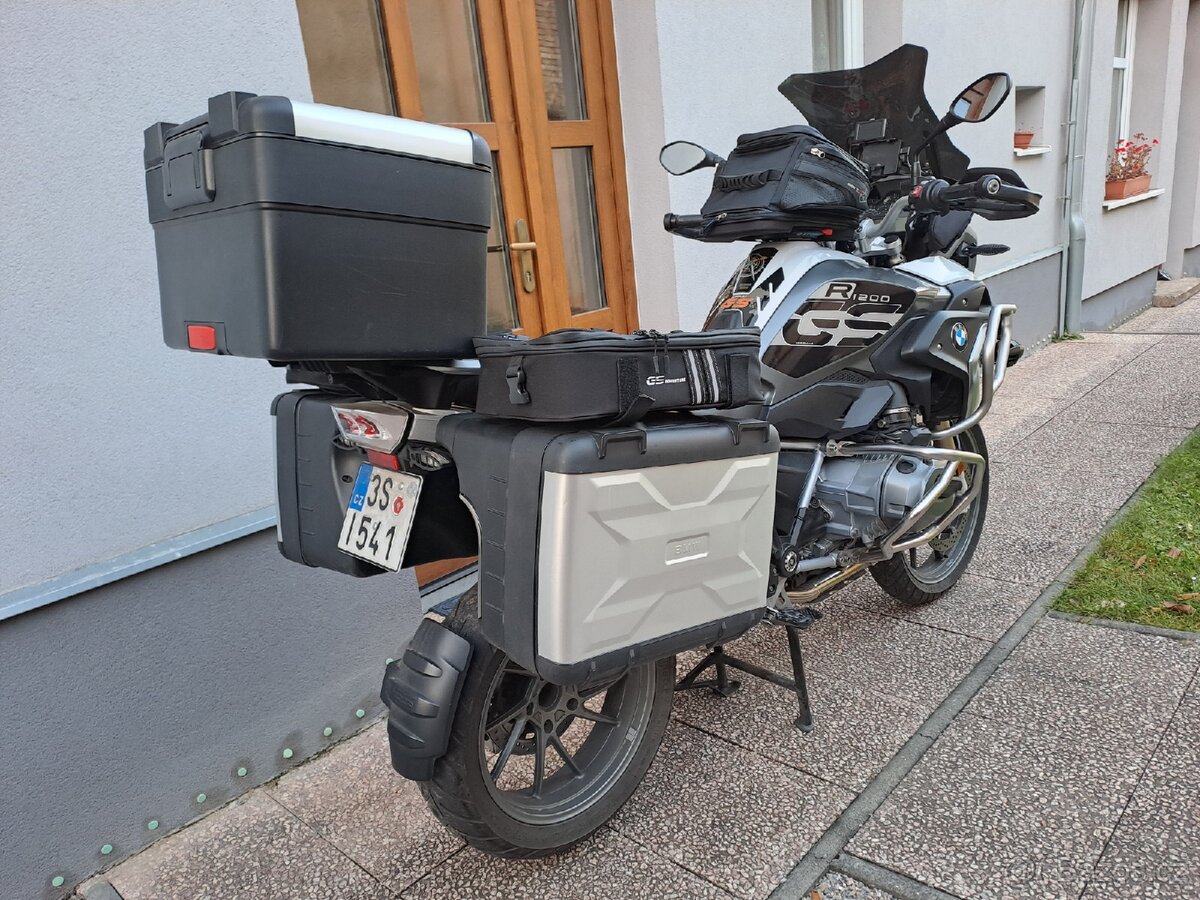 BMW R1200 GS 2017 najeto 44000 km - 6