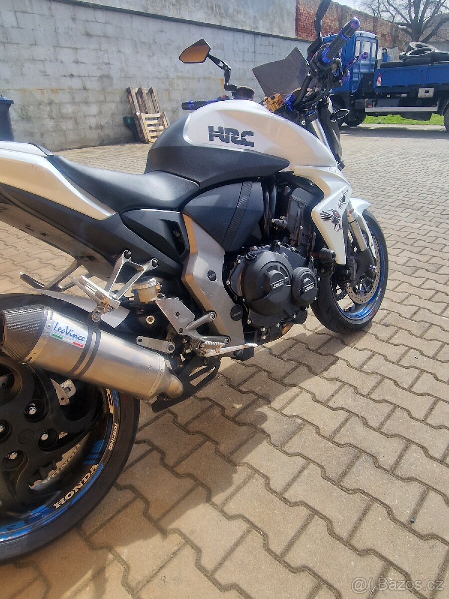 Honda CB1000R 2008 - 6