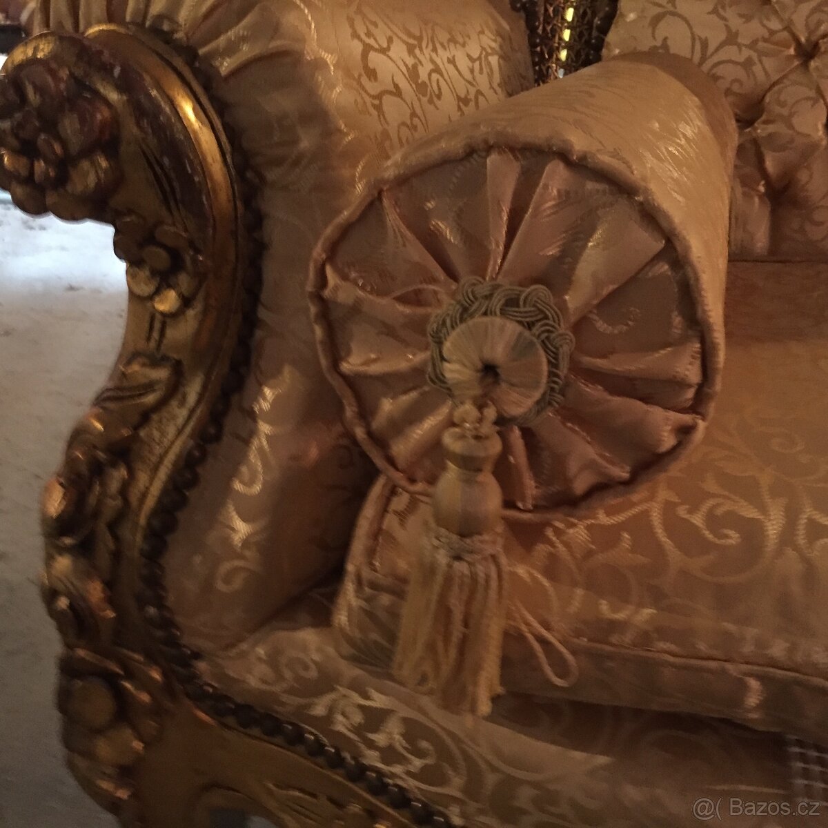 Atraktivní sedací souprava - 6