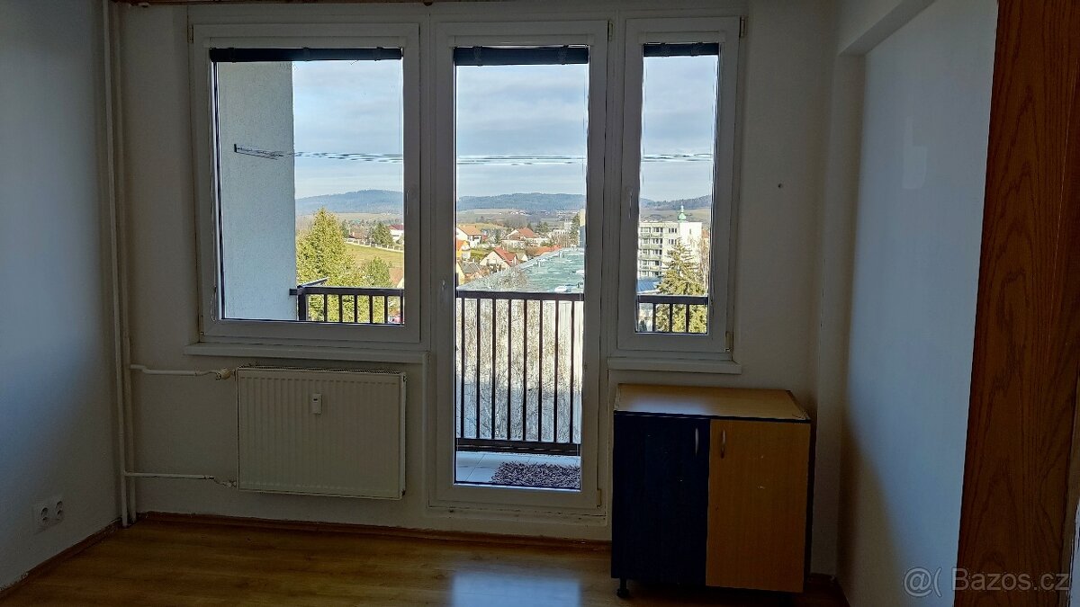 Byt 3+1, 70 m2 s balkonem - Sedlčany - 6